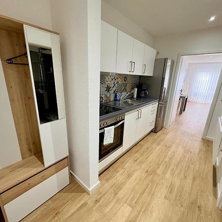 Cityapartment Direkt Am Hafen FDH Екстериор снимка