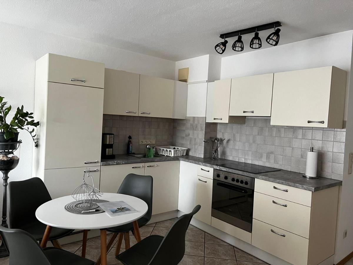 Cityapartment Direkt Am Hafen FDH Екстериор снимка