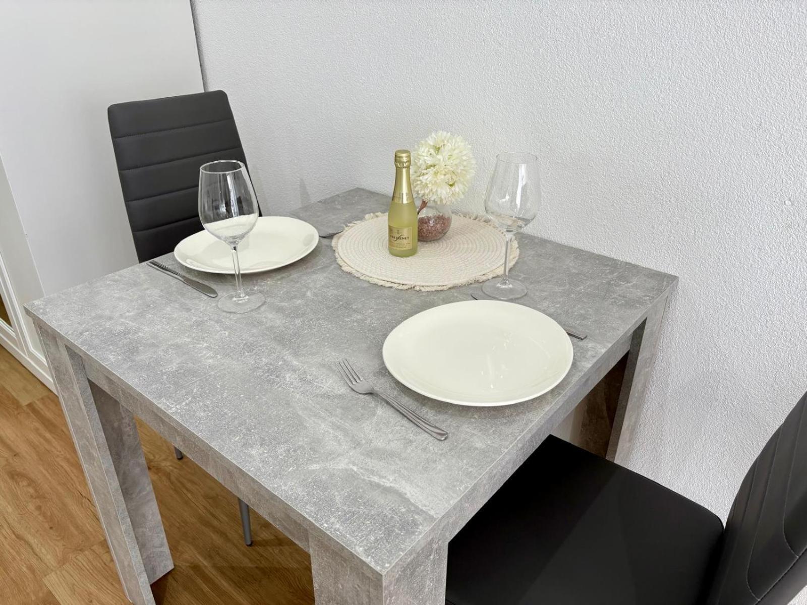 Cityapartment Direkt Am Hafen FDH Екстериор снимка