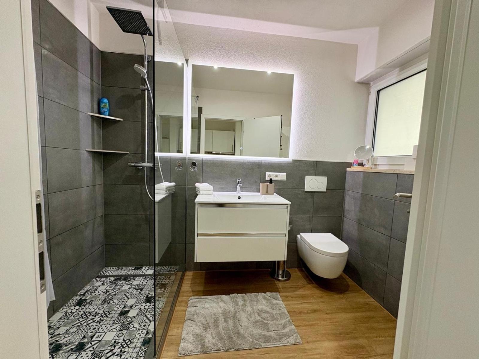 Cityapartment Direkt Am Hafen FDH Екстериор снимка